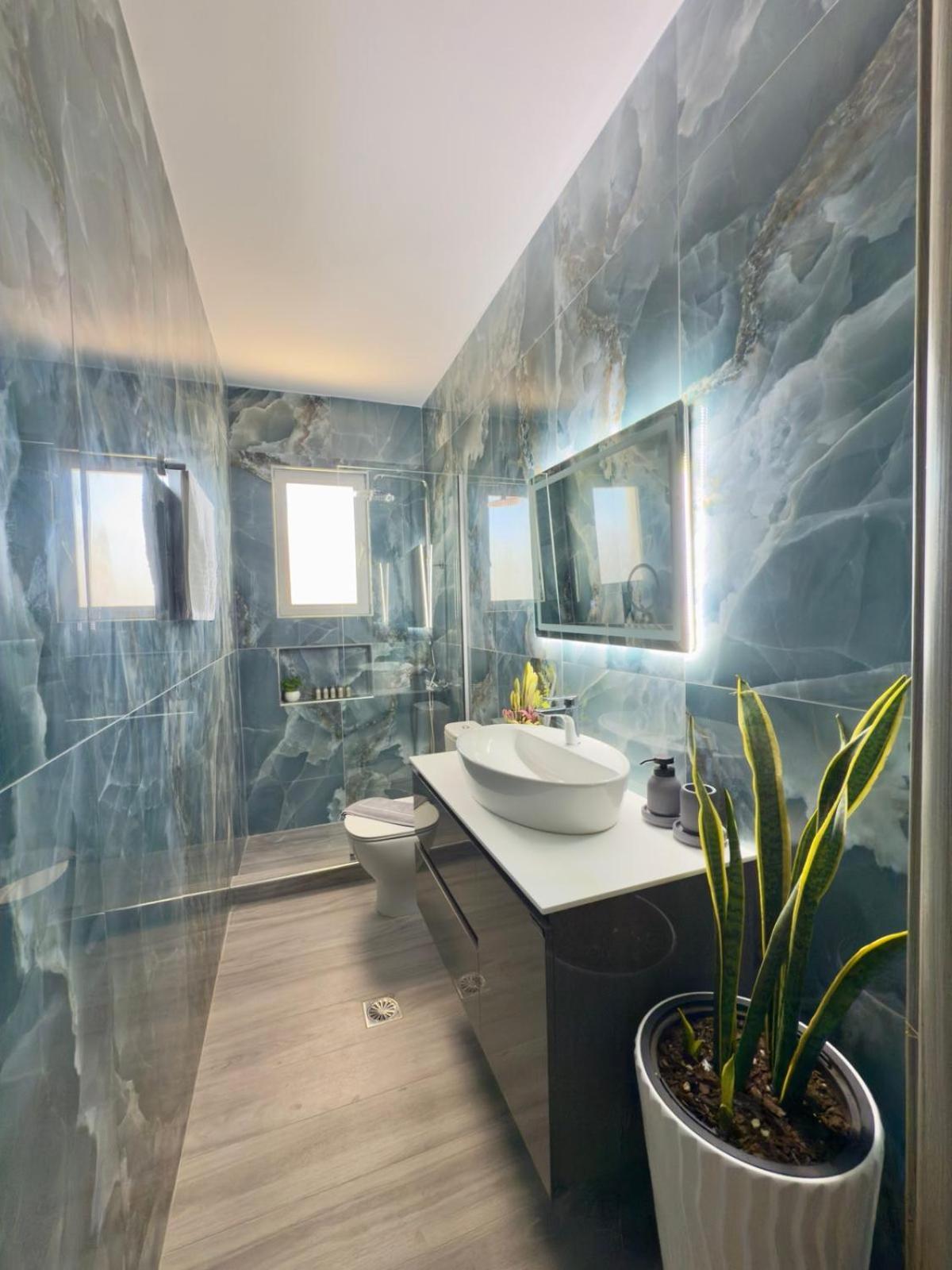 Odyssea Seaside With Sea View And Pool Apartment Kremastí